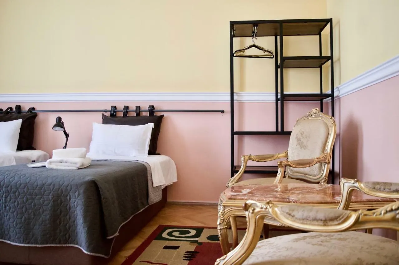 Cabinet Boutique Hotel Tbilisi 3*,
