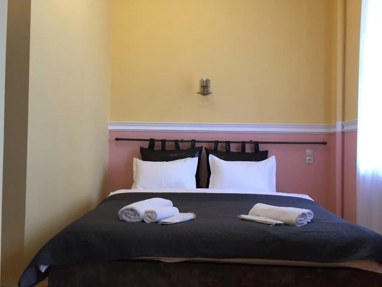 Cabinet Boutique Hotel Tbilisi Georgien